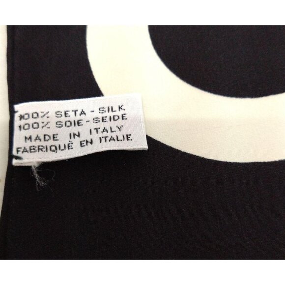 Vintage Chanel Black and White square silk Scarf store front gate - Picture 3 of 3